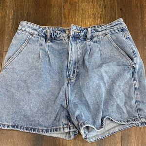 Princess Polly jean shorts, size 6
